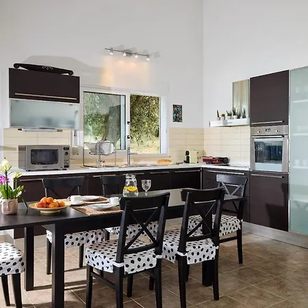 Sithonian Neos Marmaras