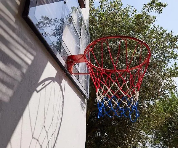 Sithonian * Néos Marmarás